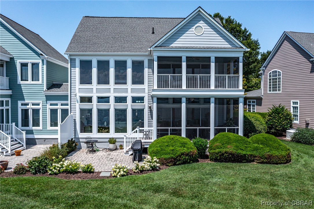 84 West Bay Dr