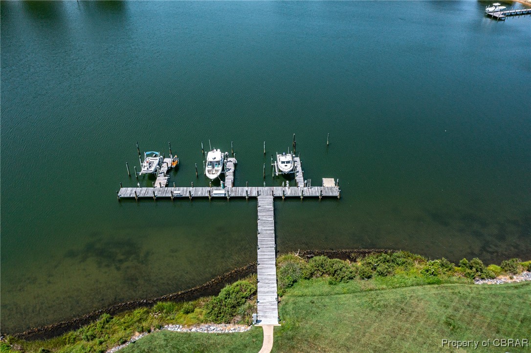 84 West Bay Dr