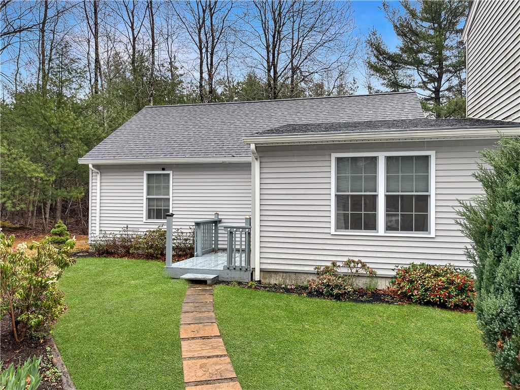 92 Black Plain Road