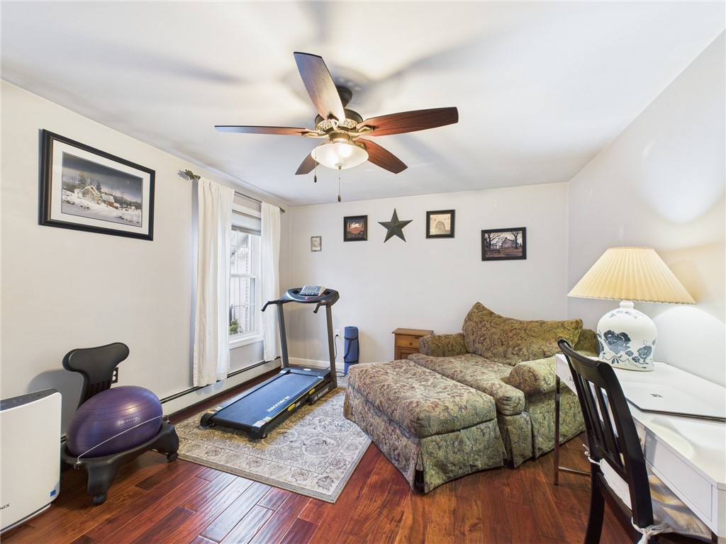 92 Black Plain Road
