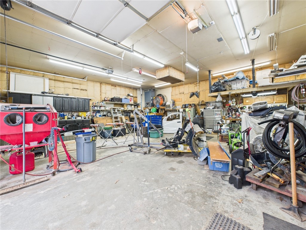 92 Black Plain Road
