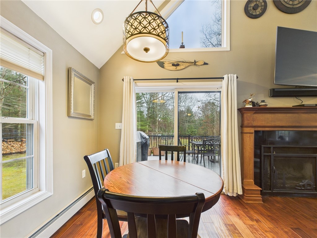 92 Black Plain Road