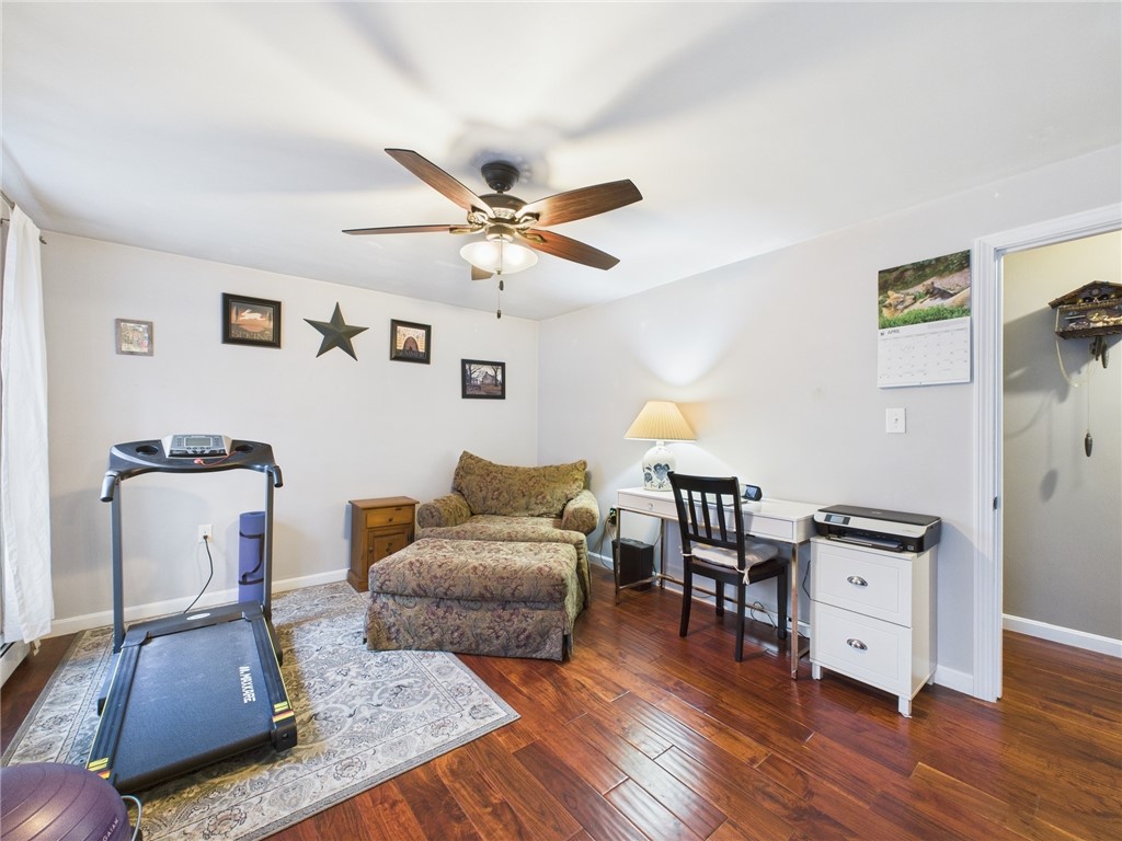 92 Black Plain Road