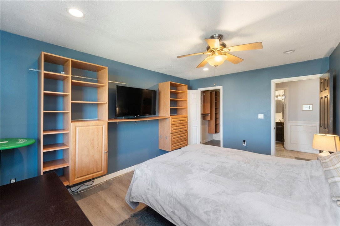752 Quaker Lane B108