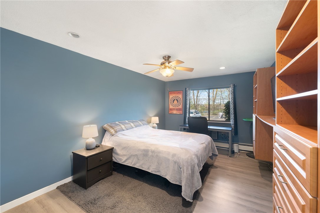 752 Quaker Lane B108