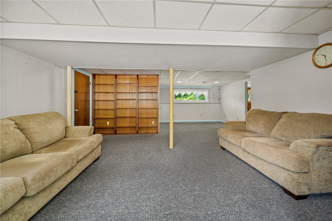 10 Meadowland Drive