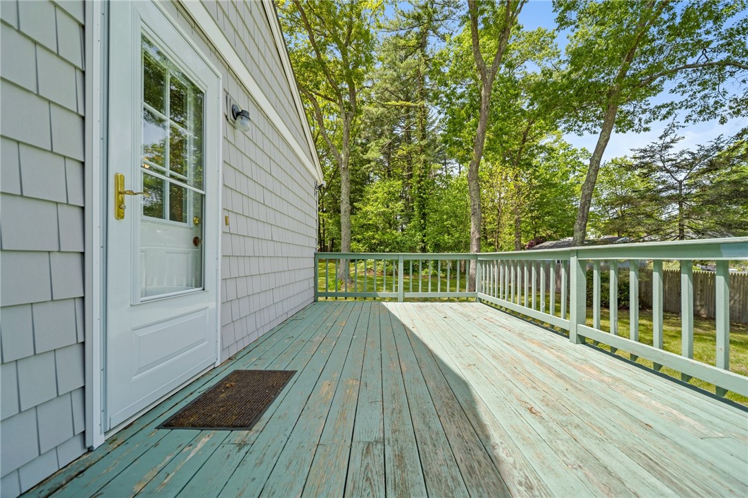 10 Meadowland Drive
