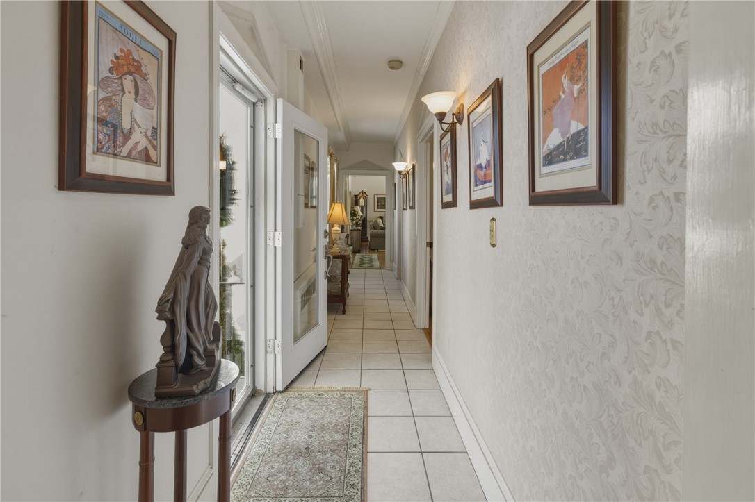 553 Bellevue Avenue 6