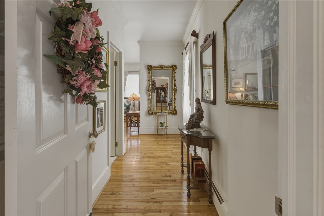553 Bellevue Avenue 6