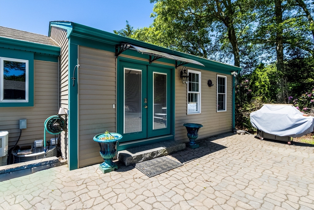 12 Ox Bow Road