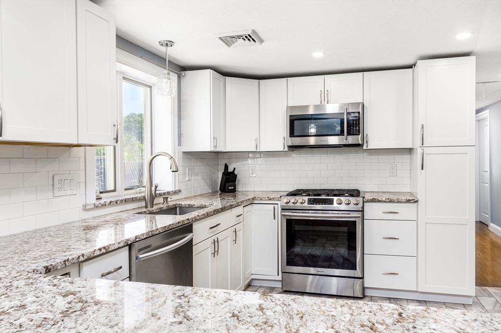 12 Ox Bow Road