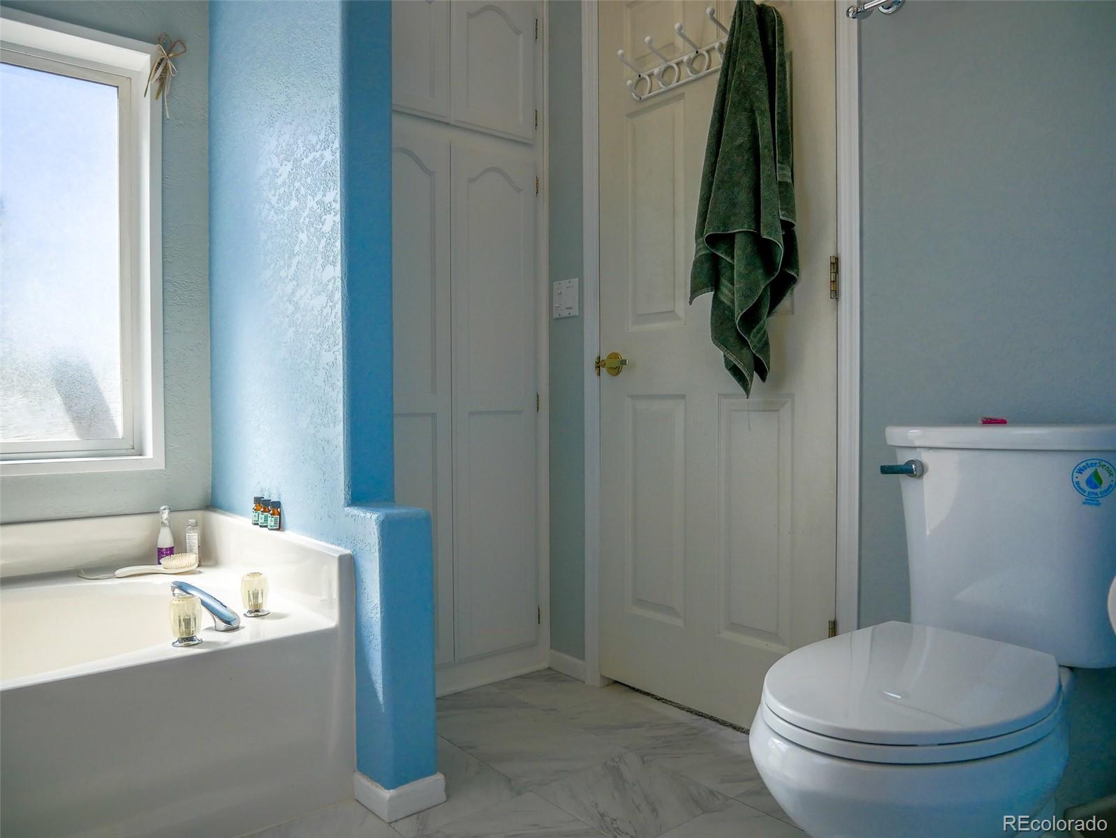 16103 US Highway 285