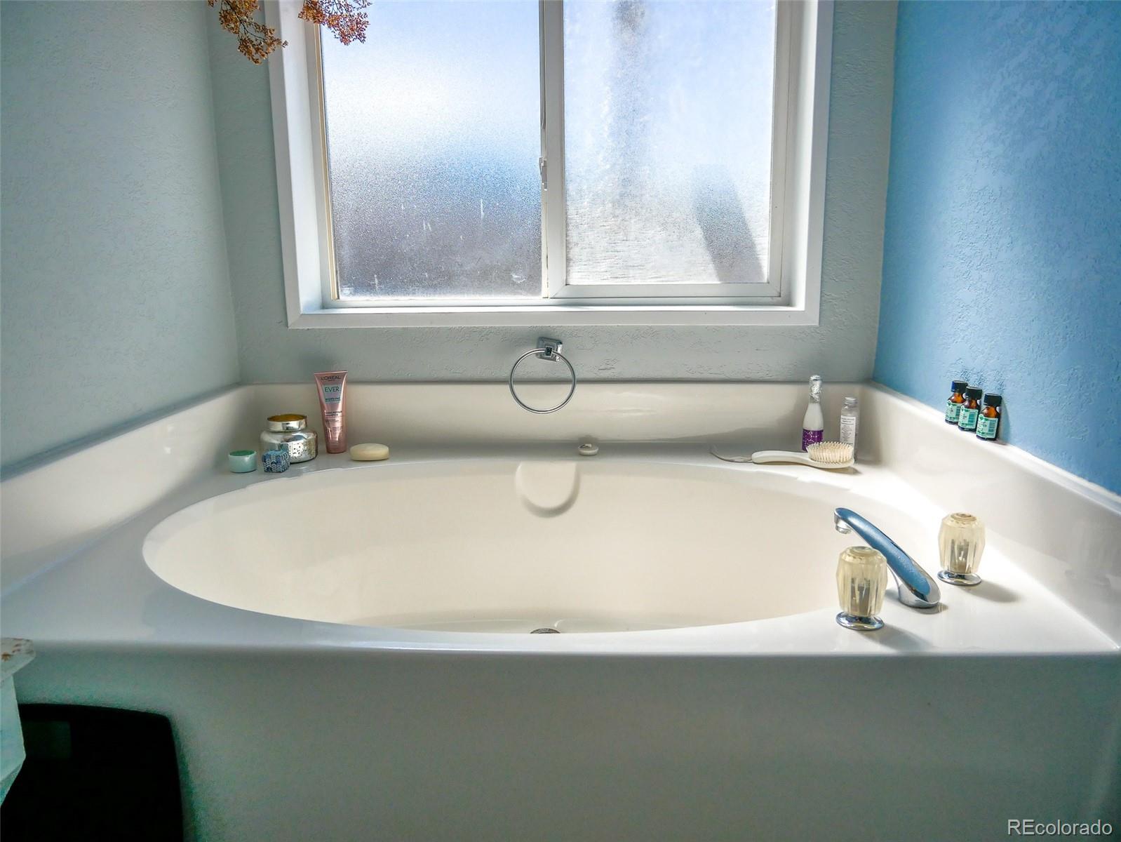 16103 US Highway 285