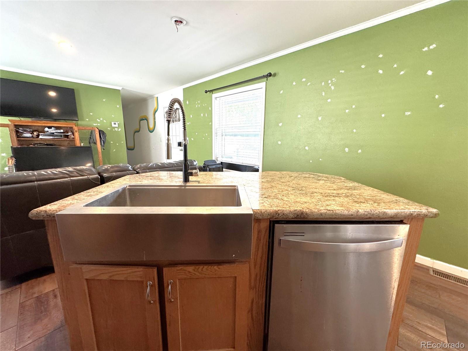 845 Oak Street Unit: 46