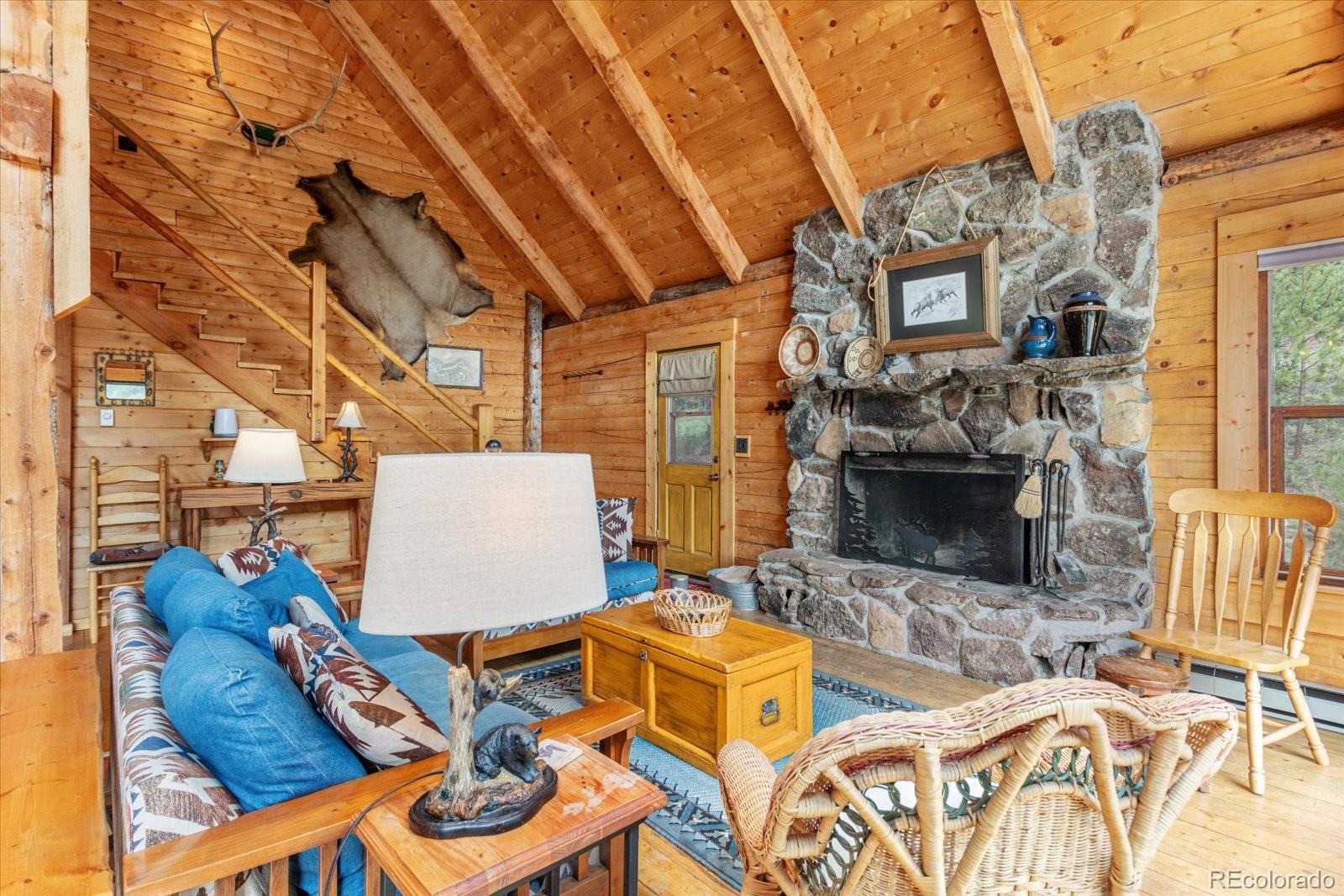 1001 County Road 200