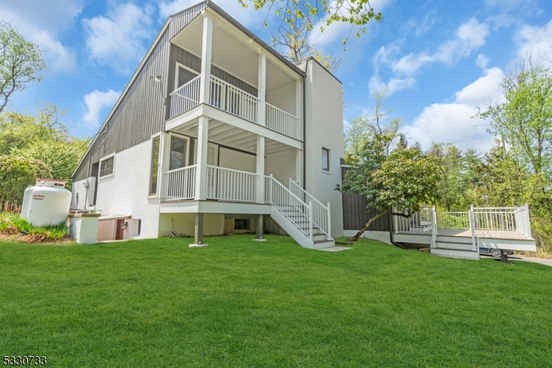 54 Farmersville Rd