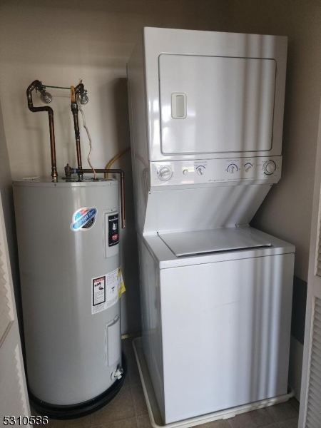 62-64 W Main Street 301