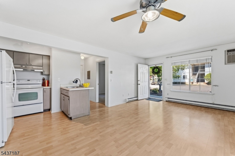 39 Lark Spur Court