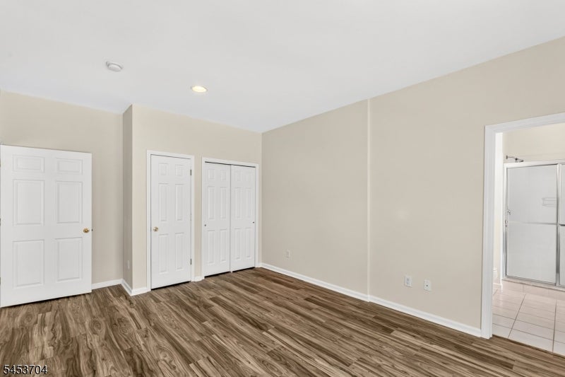 62-64 W Main St 204