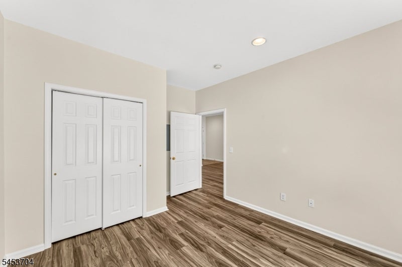 62-64 W Main St 204