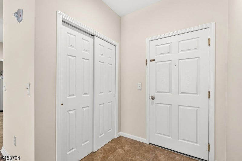62-64 W Main St 204