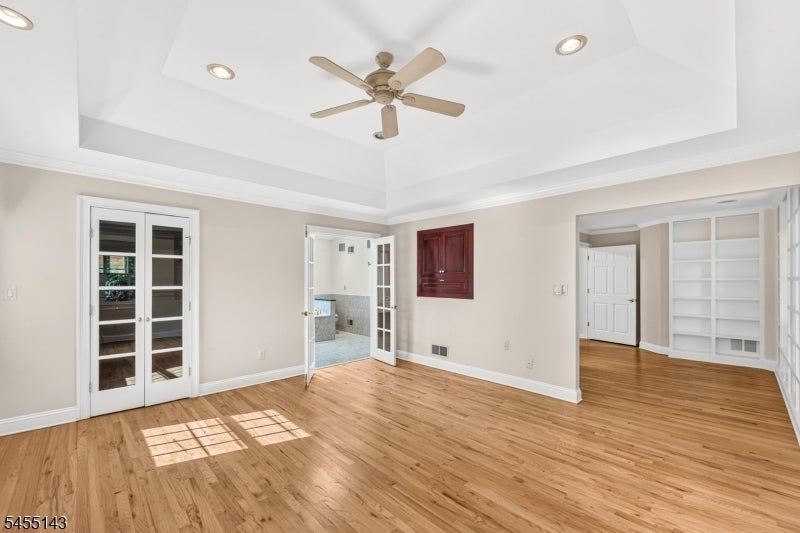 6 Heather Hill Way
