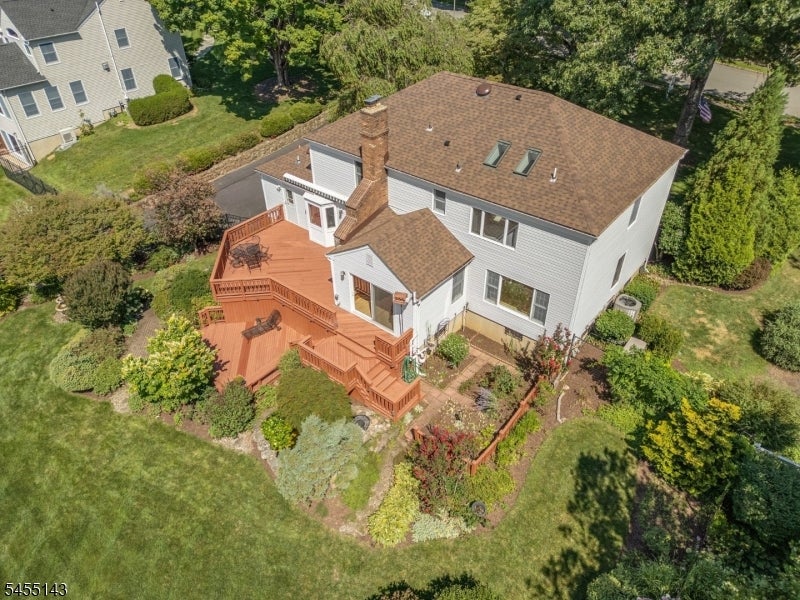 6 Heather Hill Way