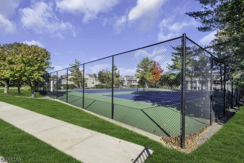 1903 Bayley Court