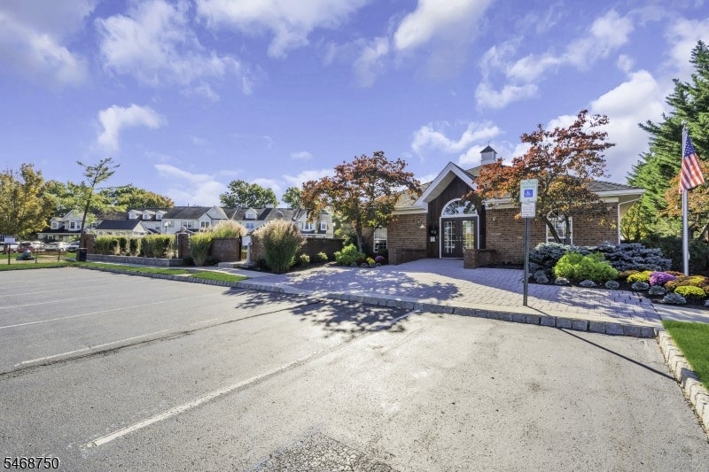 1903 Bayley Court