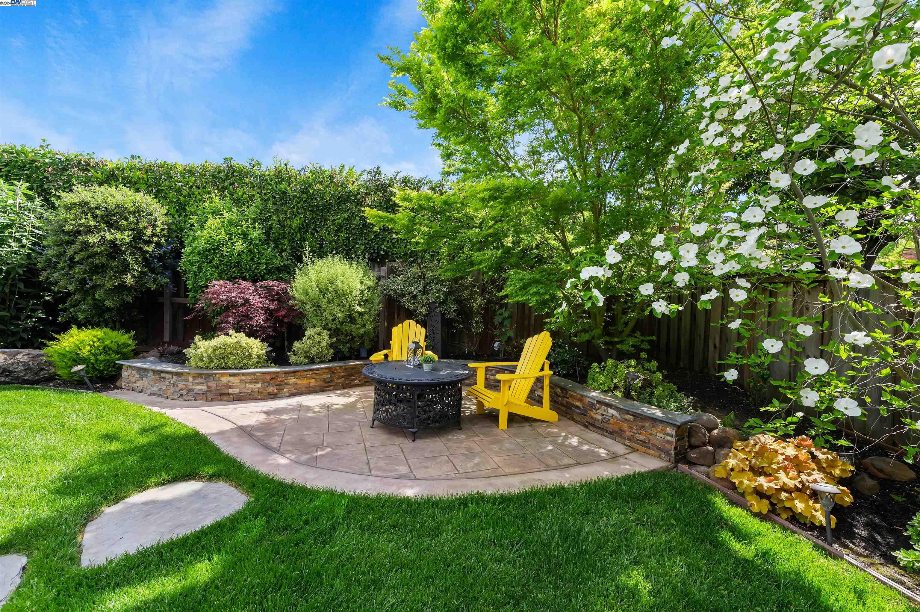 2315 Sandpiper Way