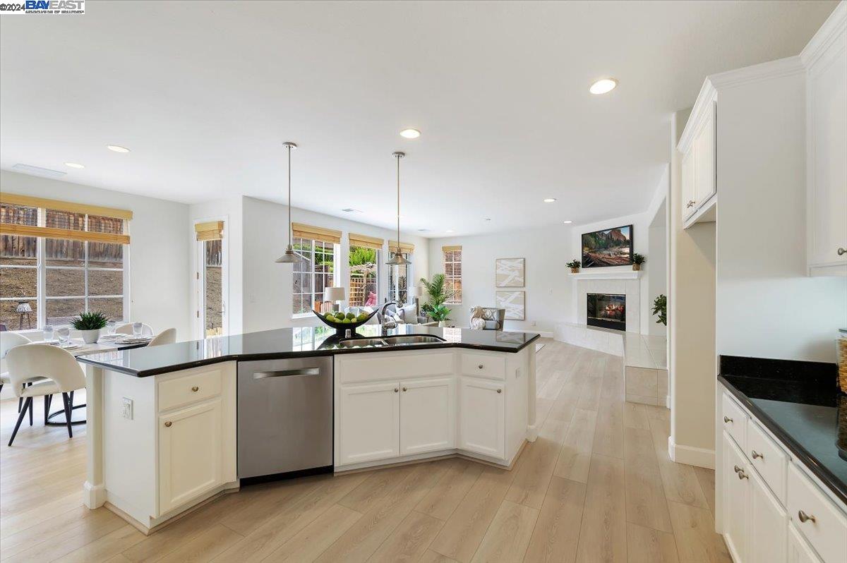 106 Durlington Ct