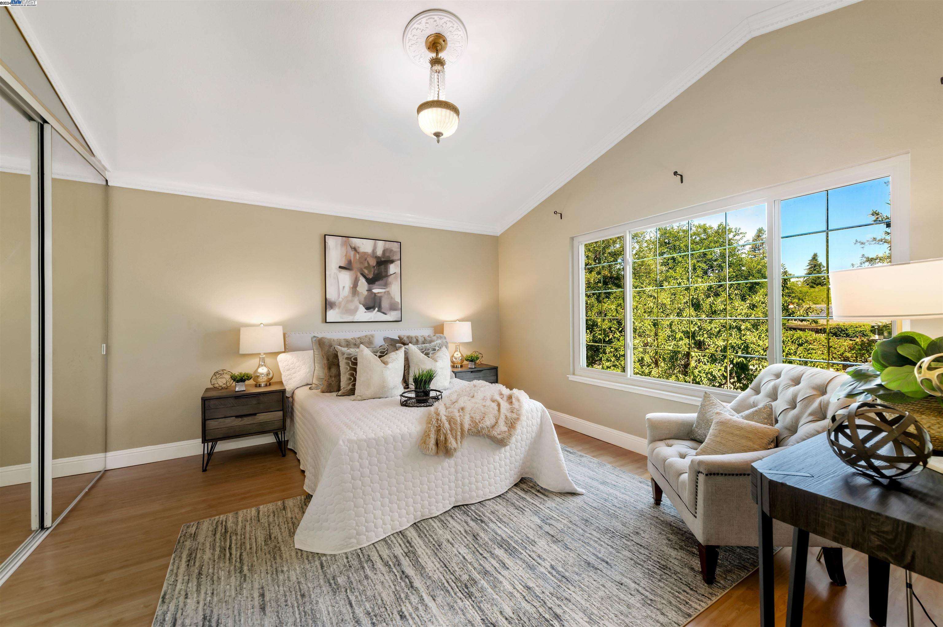 6738 Paseo Catalina