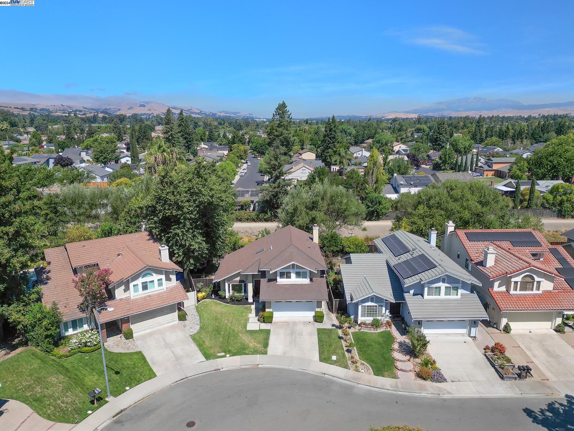 6738 Paseo Catalina