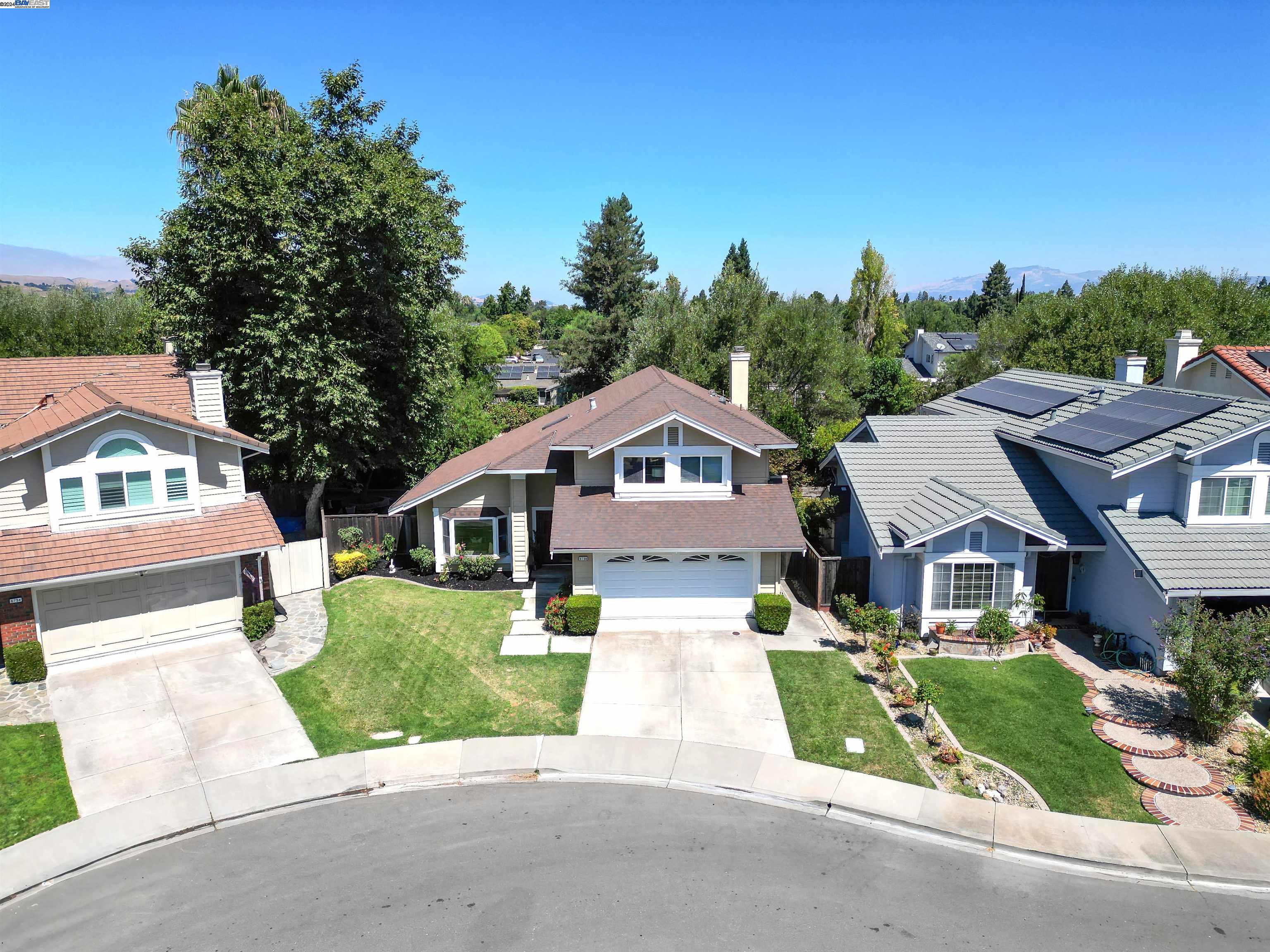 6738 Paseo Catalina