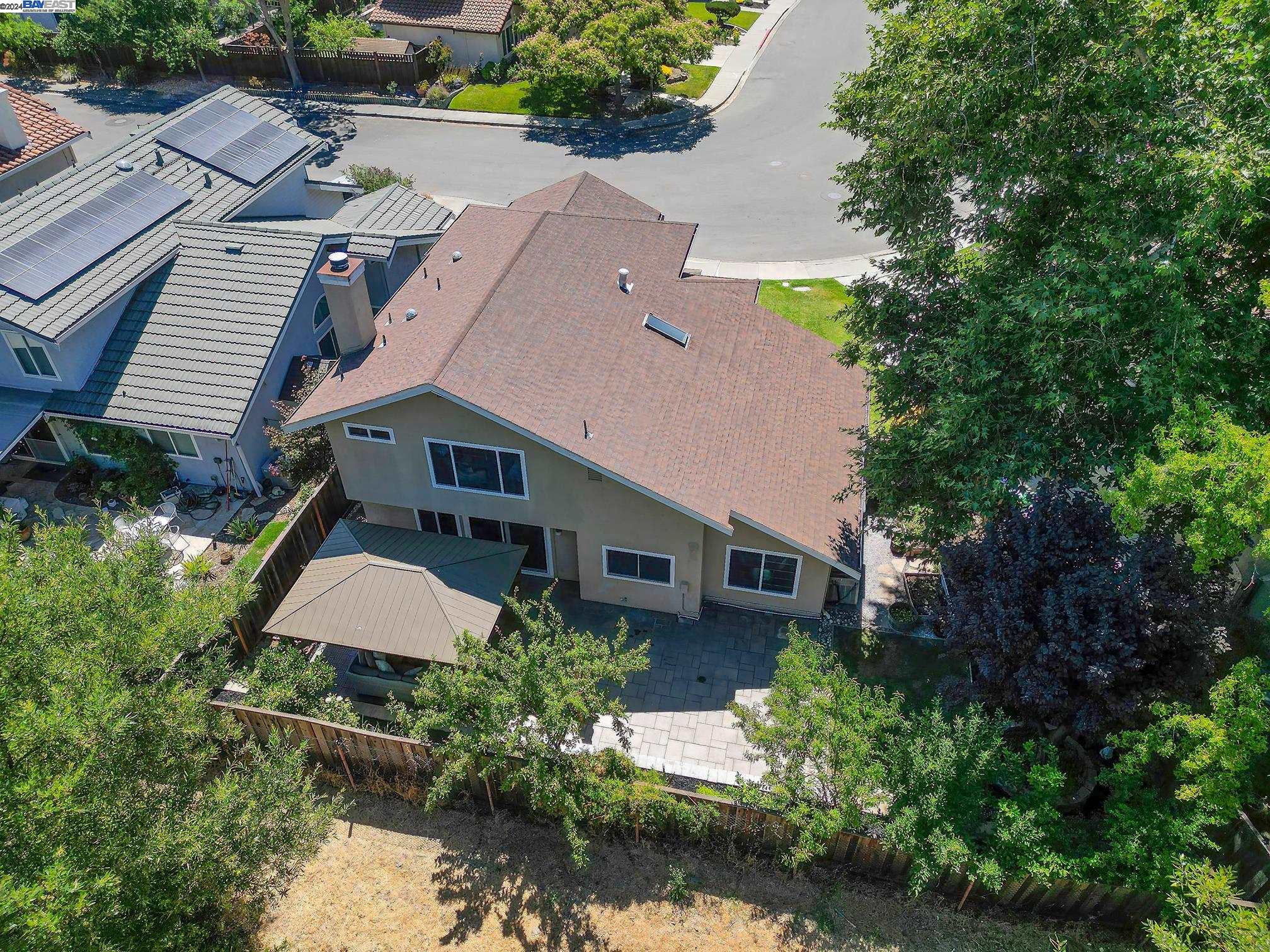6738 Paseo Catalina