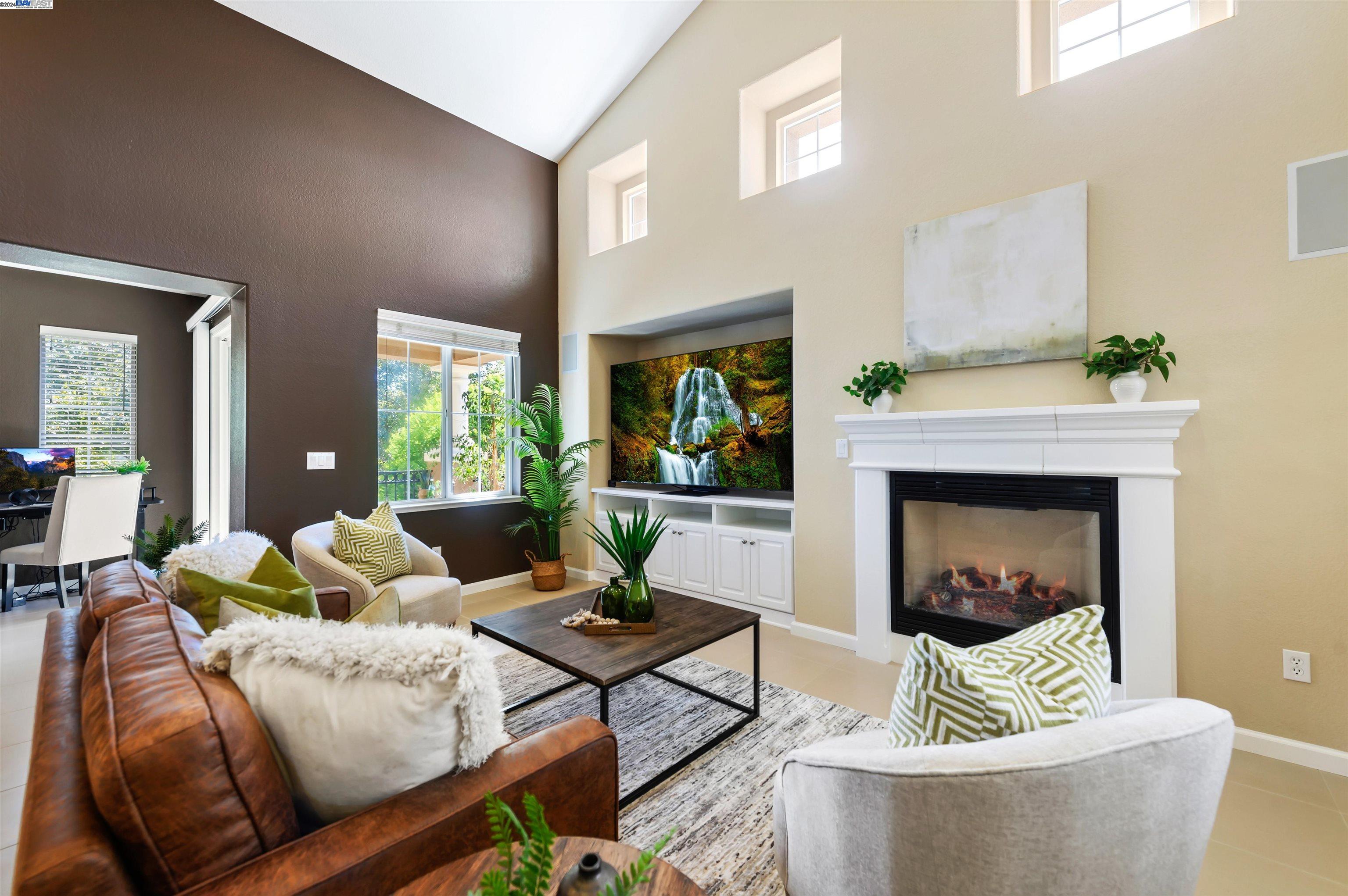 524 Dovecote Ln # 2