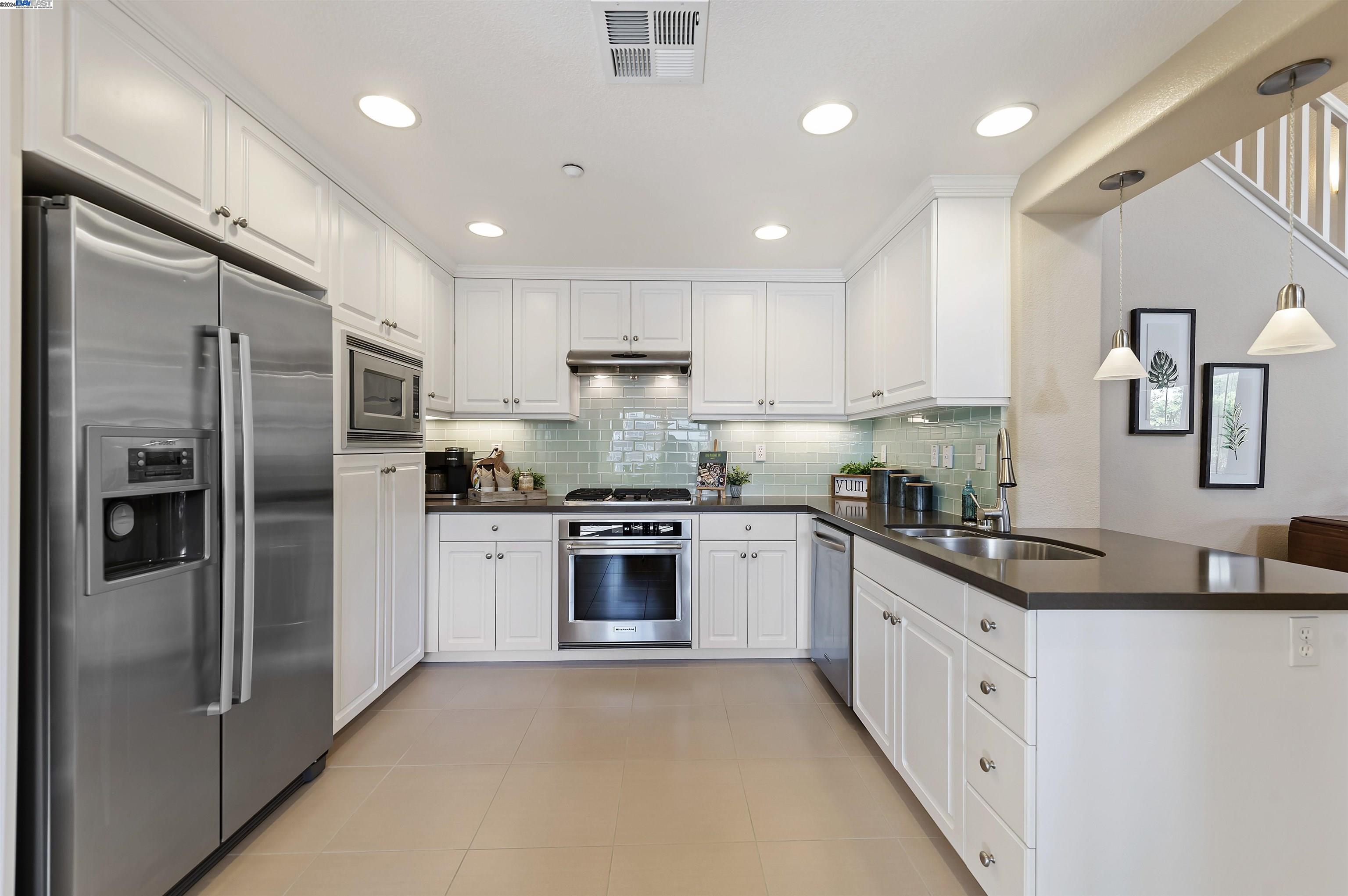 524 Dovecote Ln # 2