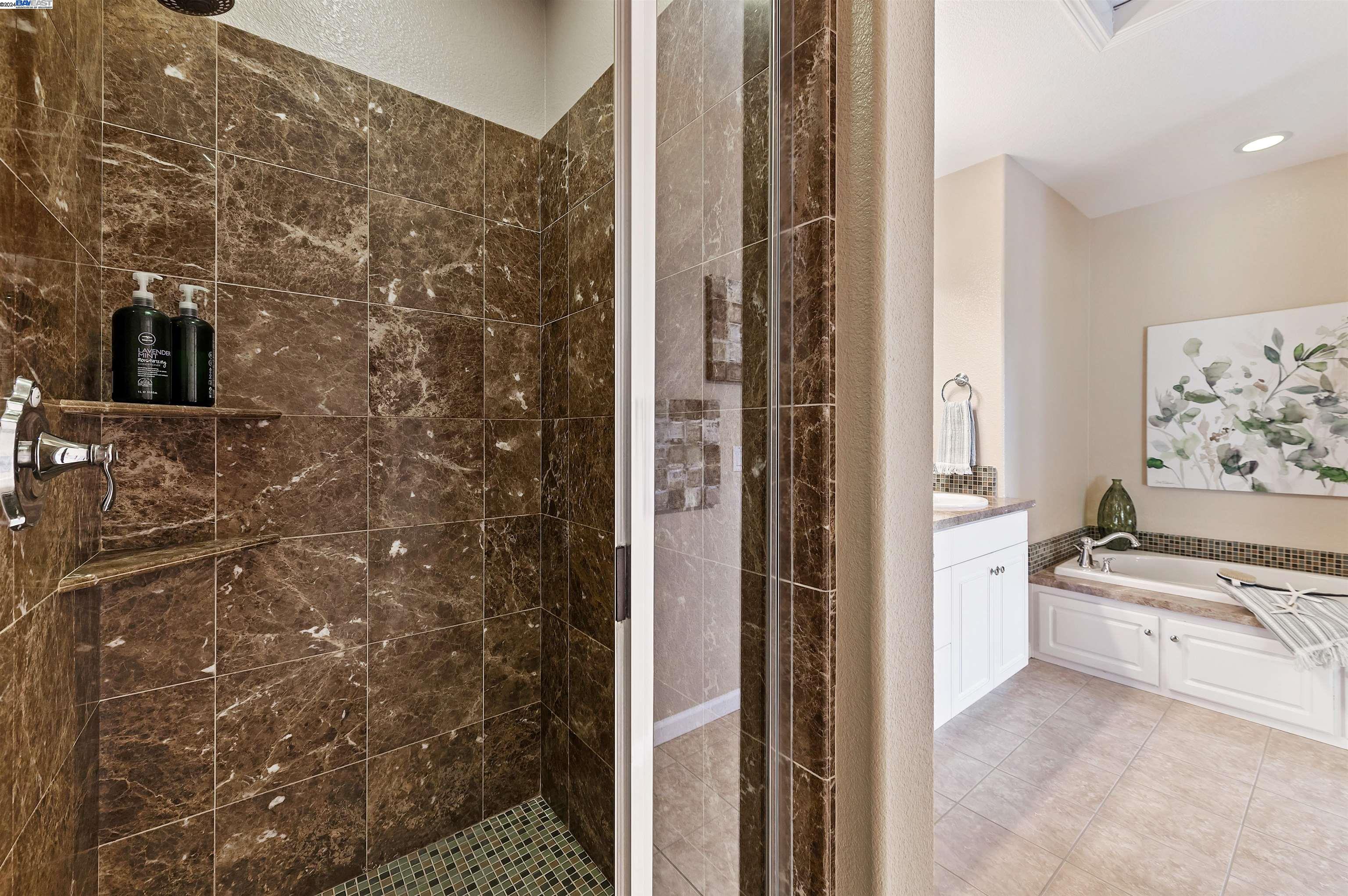 524 Dovecote Ln # 2
