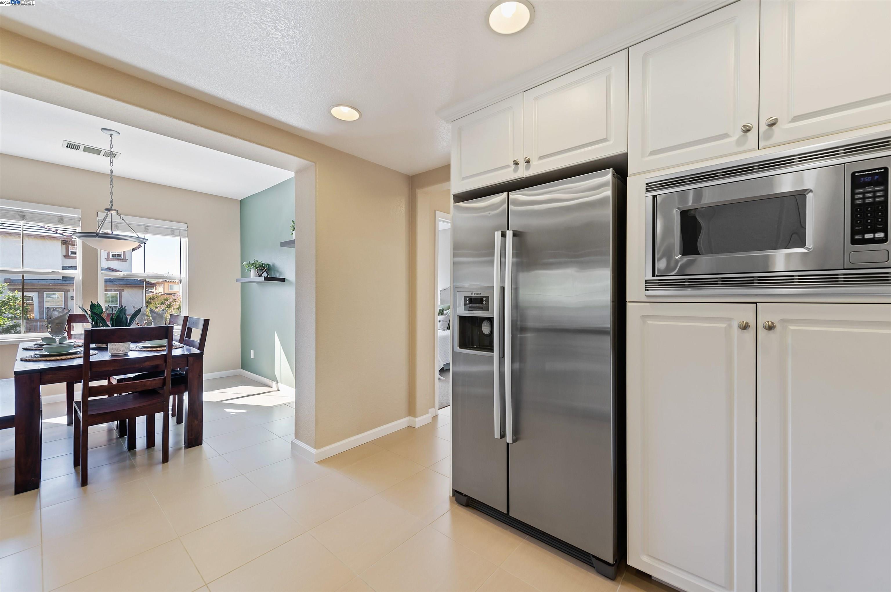 524 Dovecote Ln # 2