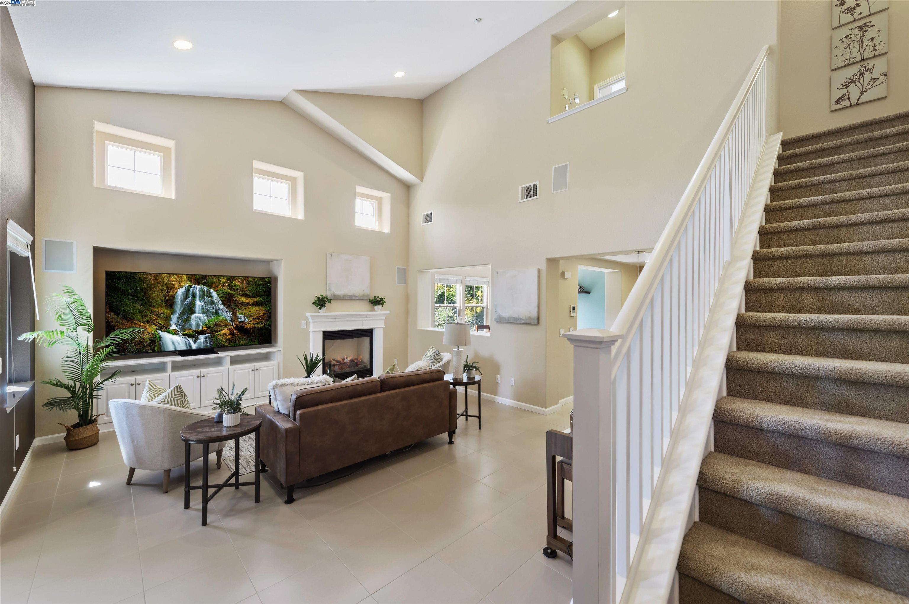 524 Dovecote Ln # 2