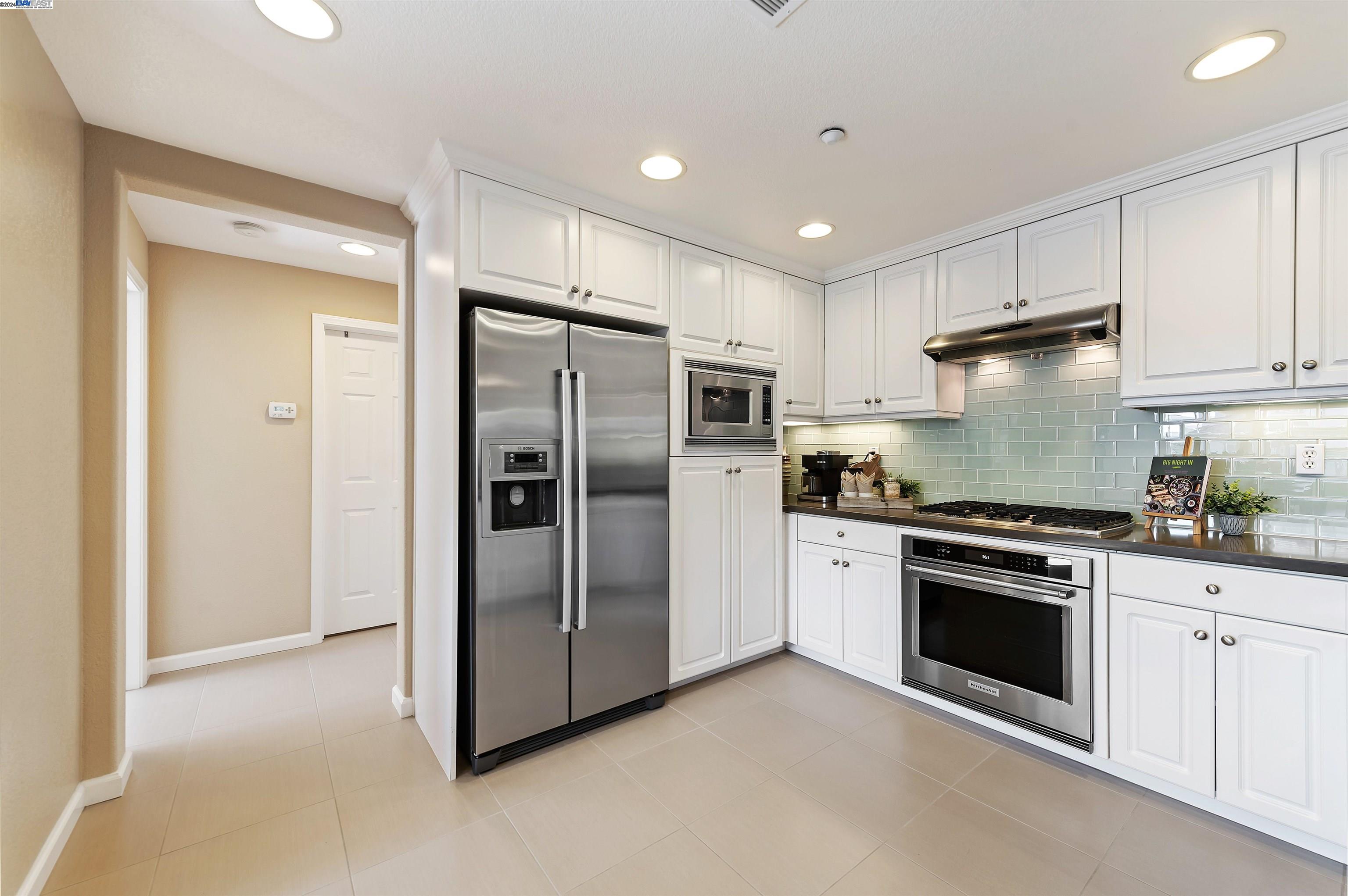 524 Dovecote Ln # 2