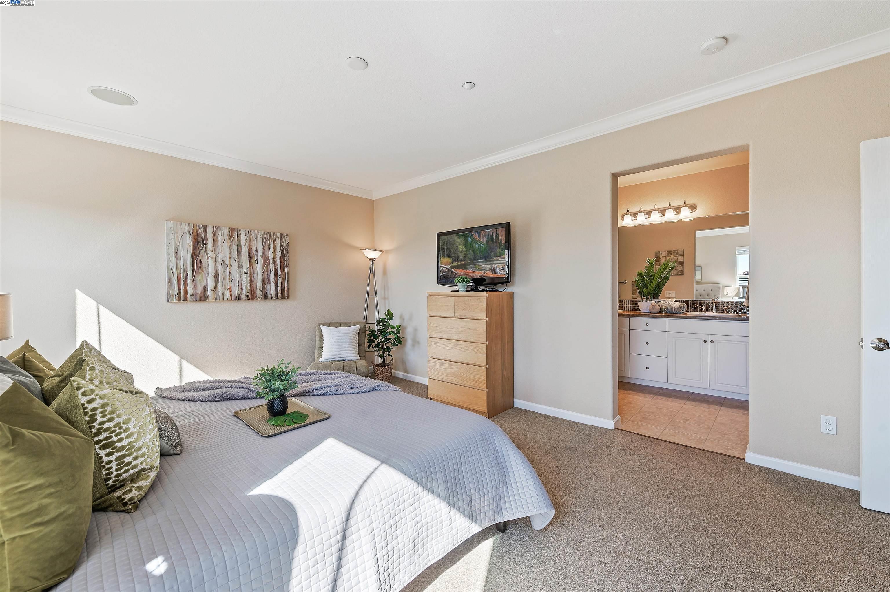 524 Dovecote Ln # 2