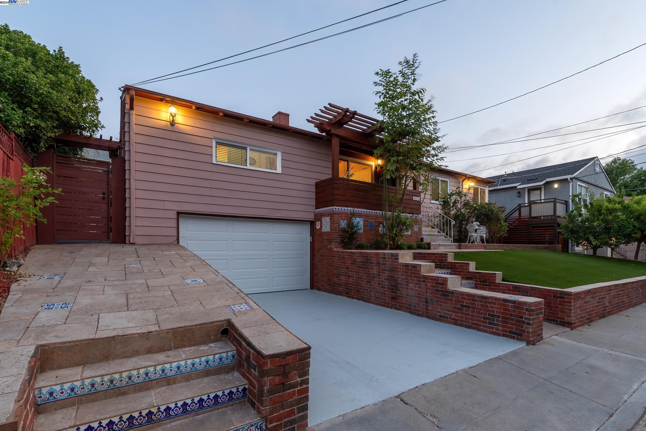 3934 Vineyard Ave
