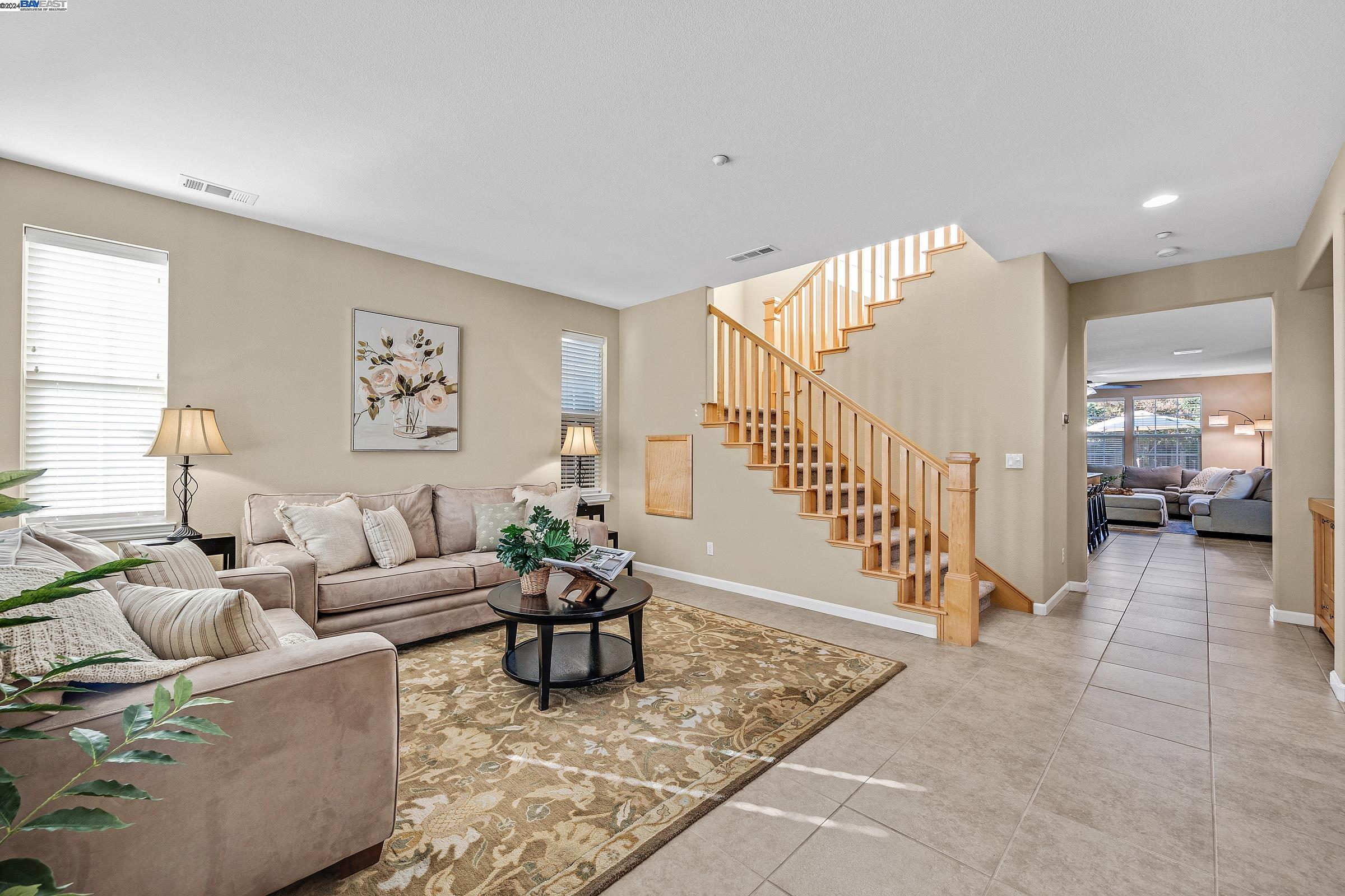 2975 Rivers Bend Cir