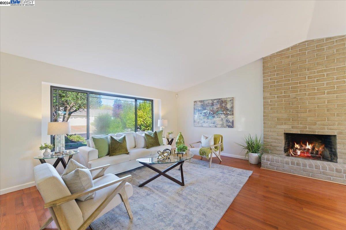 3046 Montevideo Dr
