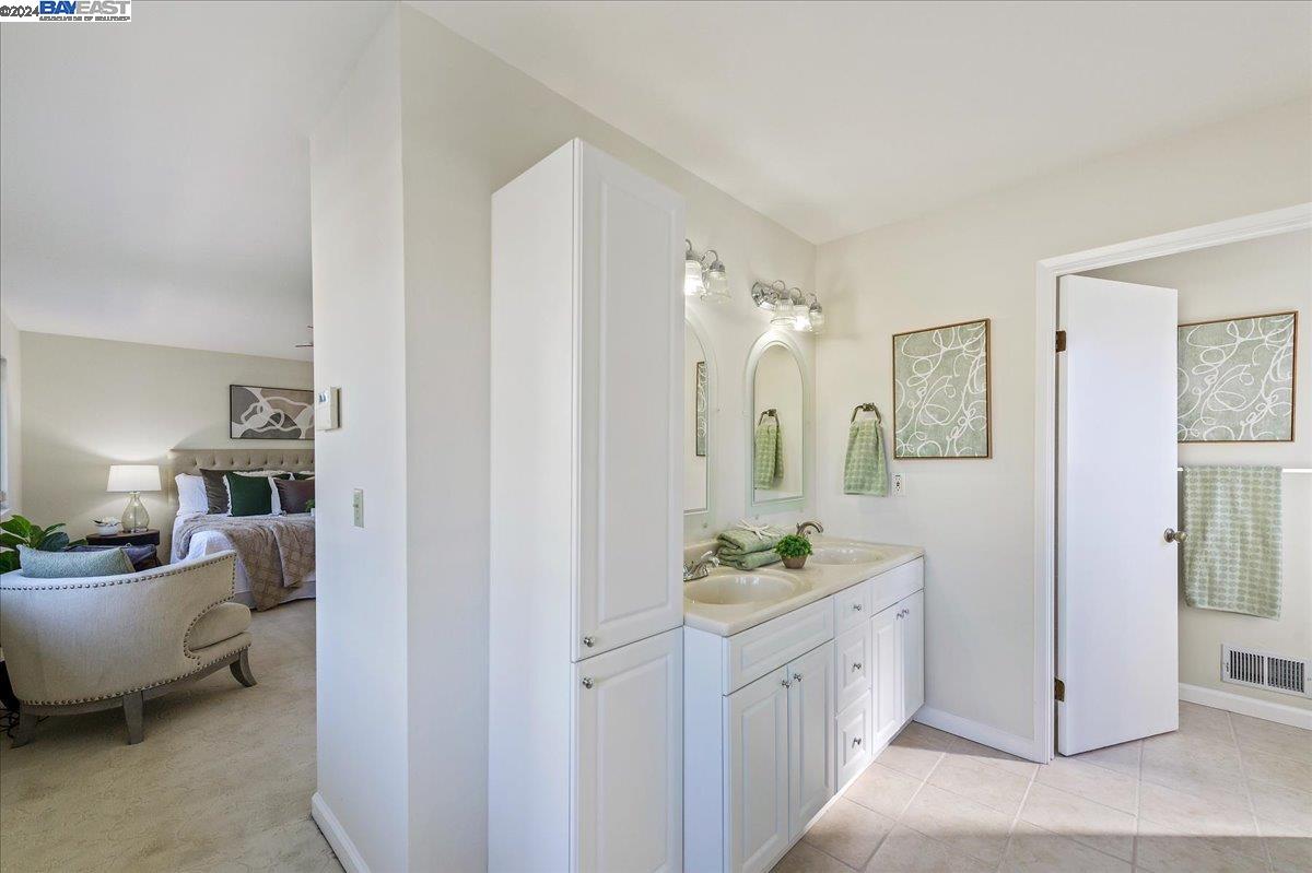 3046 Montevideo Dr