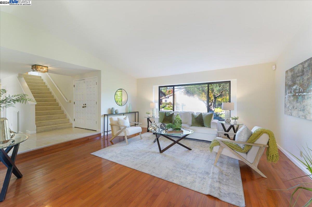 3046 Montevideo Dr