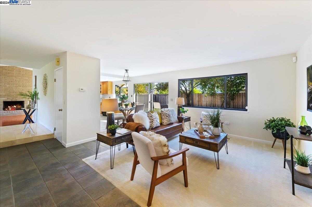 3046 Montevideo Dr