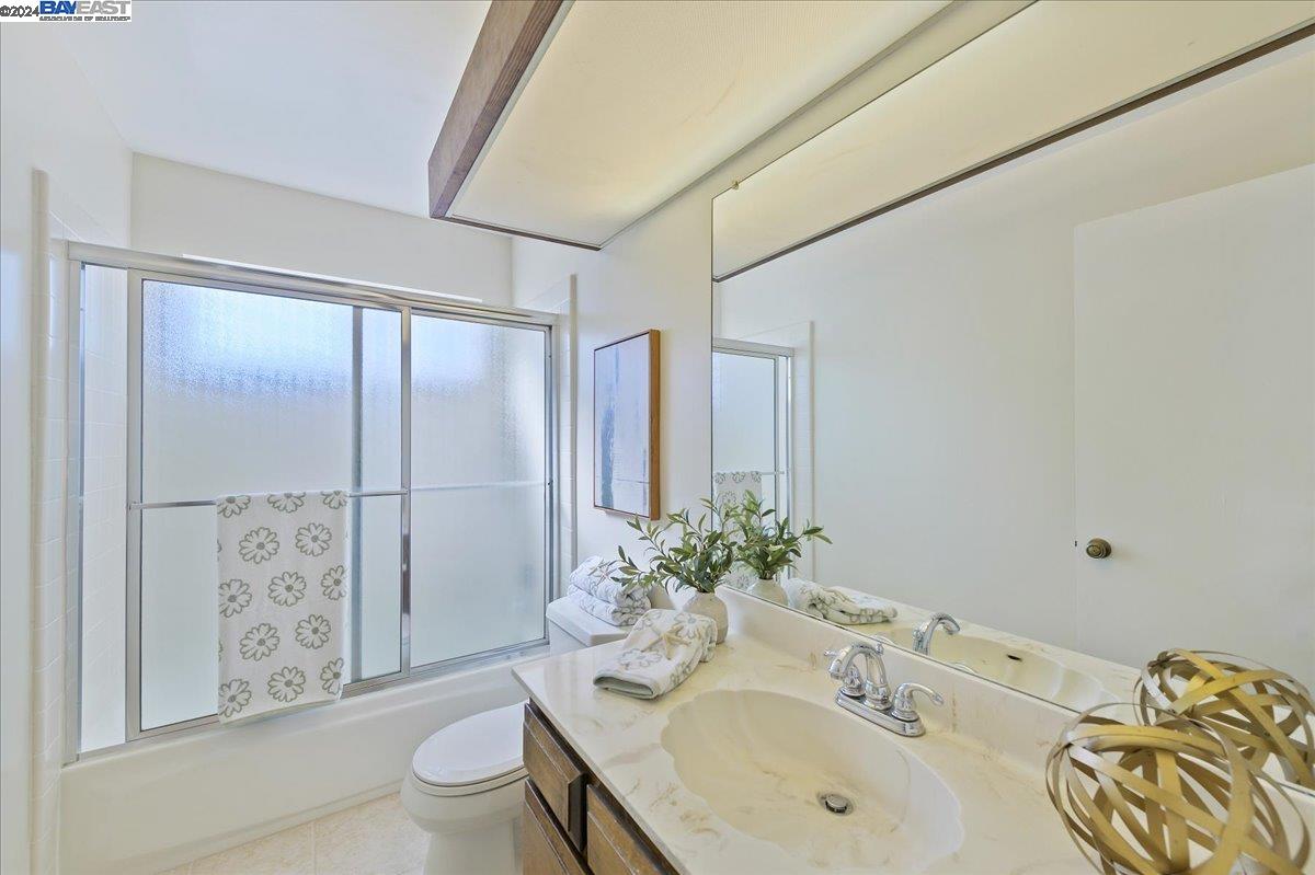 3046 Montevideo Dr