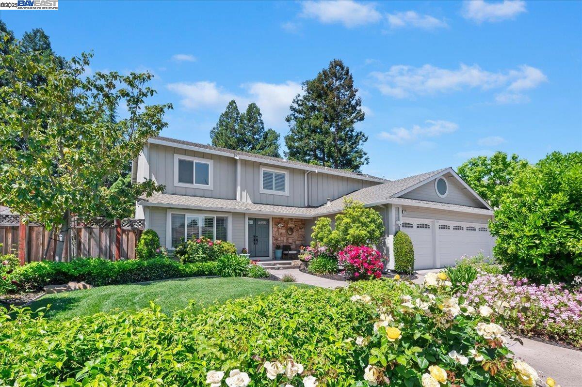 3228 Clifford Cir